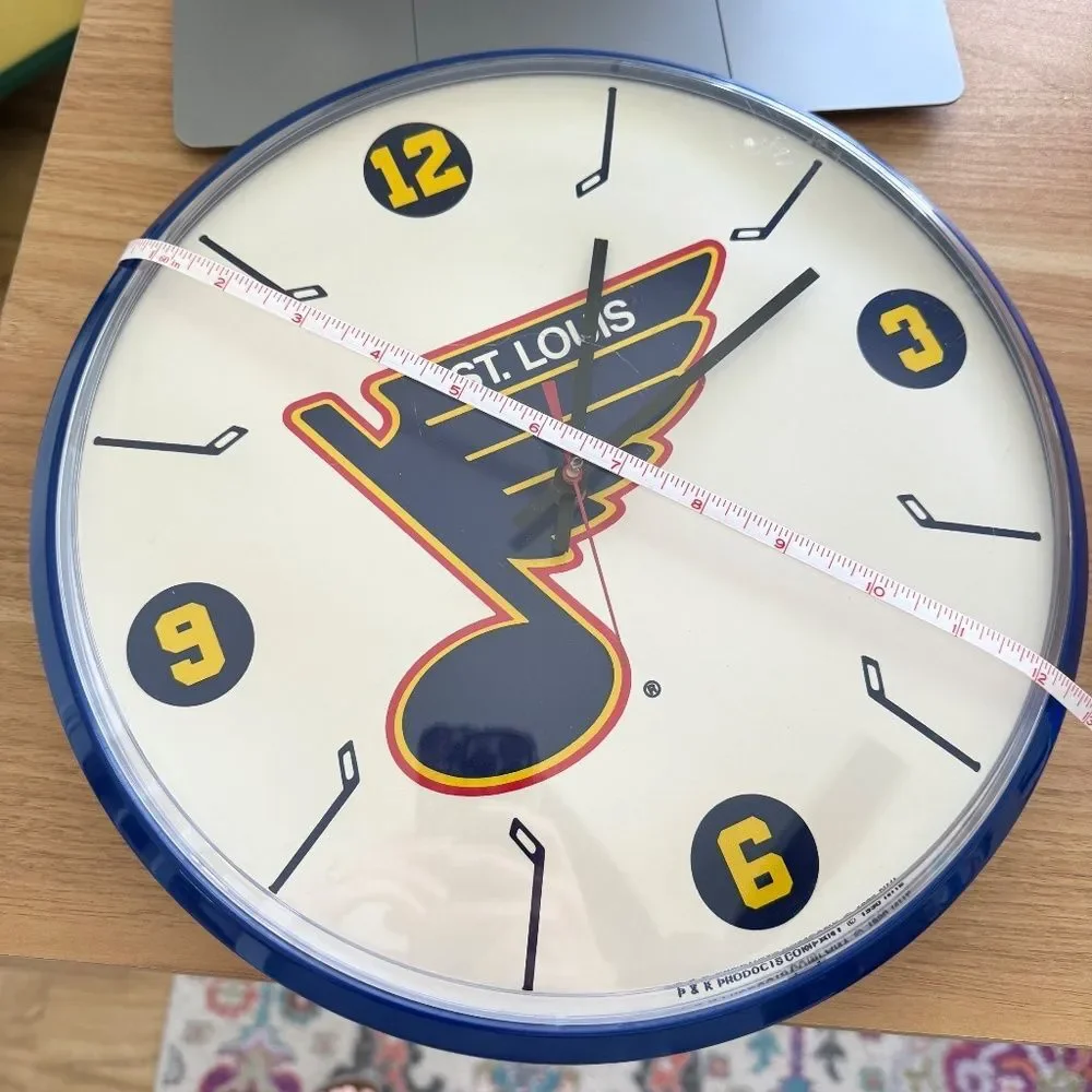 Vintage 1990 St. Louis Blues Hockey Retro Logo 12